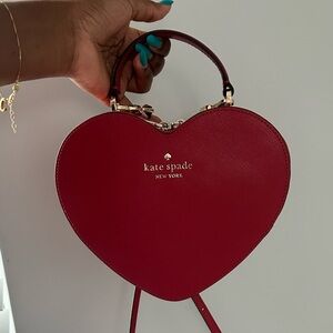 Kate Spade Heart crossbody bag